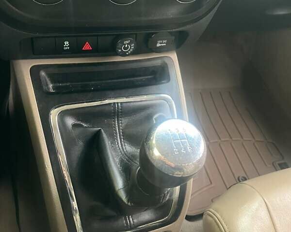 Коричневий Джип Patriot, об'ємом двигуна 2 л та пробігом 193 тис. км за 8300 $, фото 11 на Automoto.ua