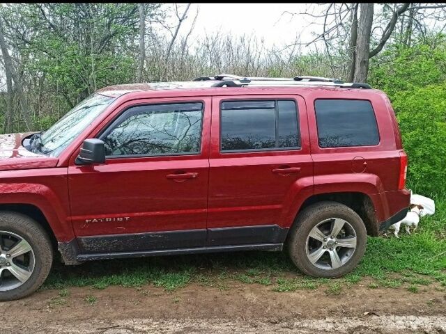 Червоний Джип Patriot, об'ємом двигуна 2.4 л та пробігом 660 тис. км за 13500 $, фото 9 на Automoto.ua