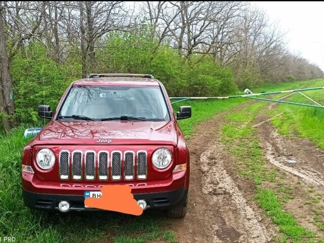 Червоний Джип Patriot, об'ємом двигуна 2.4 л та пробігом 660 тис. км за 13500 $, фото 5 на Automoto.ua