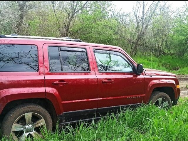 Червоний Джип Patriot, об'ємом двигуна 2.4 л та пробігом 660 тис. км за 13500 $, фото 7 на Automoto.ua