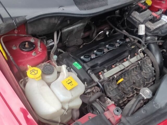 Джип Патриот 2016 в Кривом Роге на Automoto.ua Красный Джип Патриот, объемом двигателя 2 л и пробегом 138 тыс. км за 286 $, фото 7 на Automoto.ua