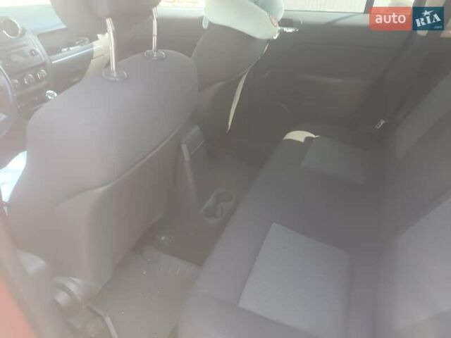 Красный Джип Патриот, объемом двигателя 2.36 л и пробегом 200 тыс. км за 7200 $, фото 5 на Automoto.ua