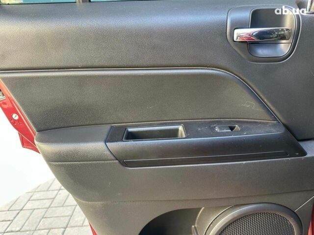 Красный Джип Патриот, объемом двигателя 2.4 л и пробегом 181 тыс. км за 8440 $, фото 12 на Automoto.ua