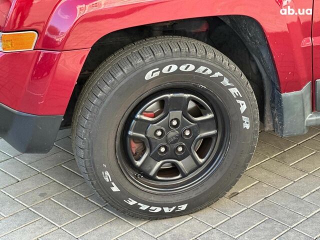 Красный Джип Патриот, объемом двигателя 2.4 л и пробегом 181 тыс. км за 8440 $, фото 10 на Automoto.ua