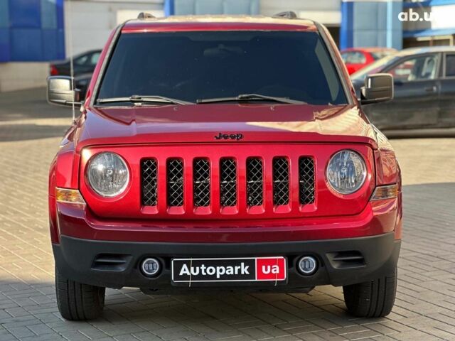 Красный Джип Патриот, объемом двигателя 2.4 л и пробегом 181 тыс. км за 8440 $, фото 1 на Automoto.ua