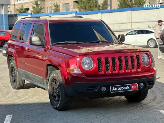 Красный Джип Патриот, объемом двигателя 2.4 л и пробегом 181 тыс. км за 8440 $, фото 2 на Automoto.ua