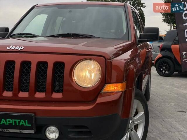 Красный Джип Патриот, объемом двигателя 2.36 л и пробегом 250 тыс. км за 8690 $, фото 2 на Automoto.ua