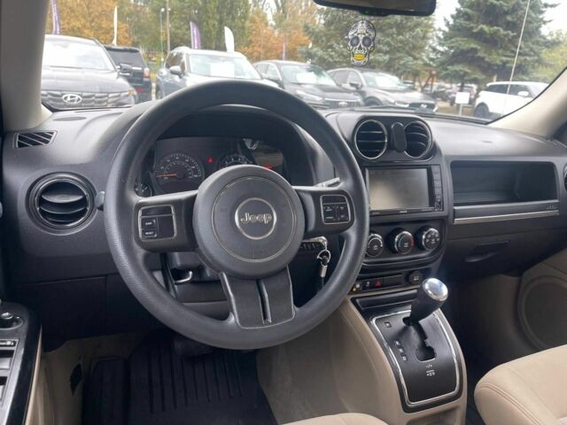 Красный Джип Патриот, объемом двигателя 2.4 л и пробегом 160 тыс. км за 8999 $, фото 14 на Automoto.ua