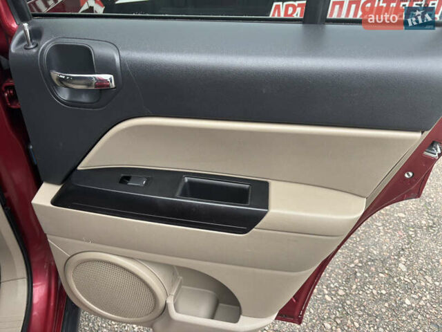 Красный Джип Патриот, объемом двигателя 2.36 л и пробегом 110 тыс. км за 9000 $, фото 12 на Automoto.ua