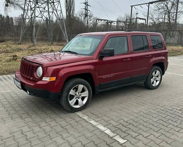 Червоний Джип Patriot, об'ємом двигуна 2.36 л та пробігом 213 тис. км за 7777 $, фото 2 на Automoto.ua