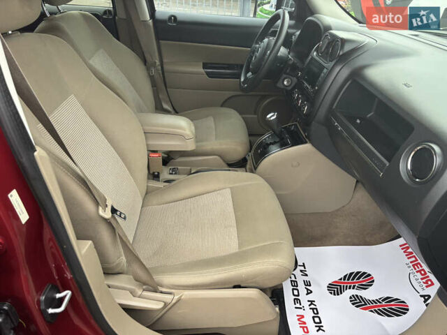 Красный Джип Патриот, объемом двигателя 2.36 л и пробегом 110 тыс. км за 9000 $, фото 8 на Automoto.ua