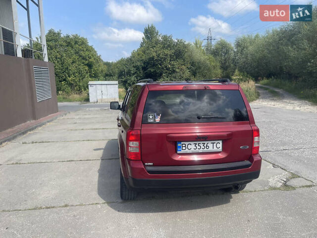 Красный Джип Патриот, объемом двигателя 2 л и пробегом 197 тыс. км за 9700 $, фото 6 на Automoto.ua