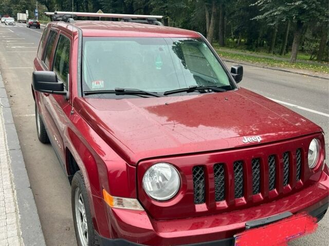 Красный Джип Патриот, объемом двигателя 2.4 л и пробегом 149 тыс. км за 8900 $, фото 4 на Automoto.ua