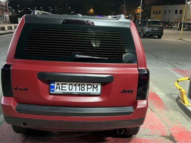 Красный Джип Патриот, объемом двигателя 2.4 л и пробегом 199 тыс. км за 12500 $, фото 21 на Automoto.ua