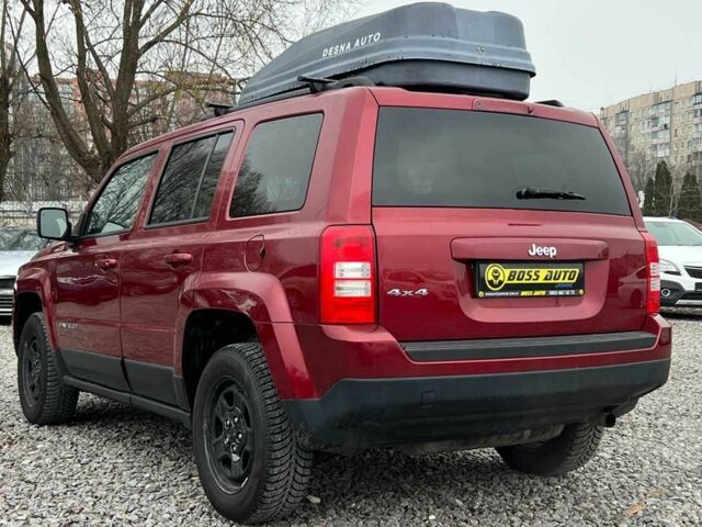 Красный Джип Патриот, объемом двигателя 2.4 л и пробегом 161 тыс. км за 8750 $, фото 3 на Automoto.ua