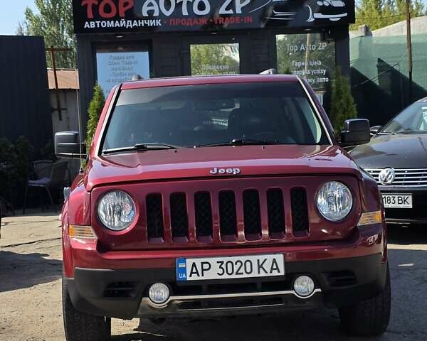 Красный Джип Патриот, объемом двигателя 2 л и пробегом 93 тыс. км за 12500 $, фото 1 на Automoto.ua