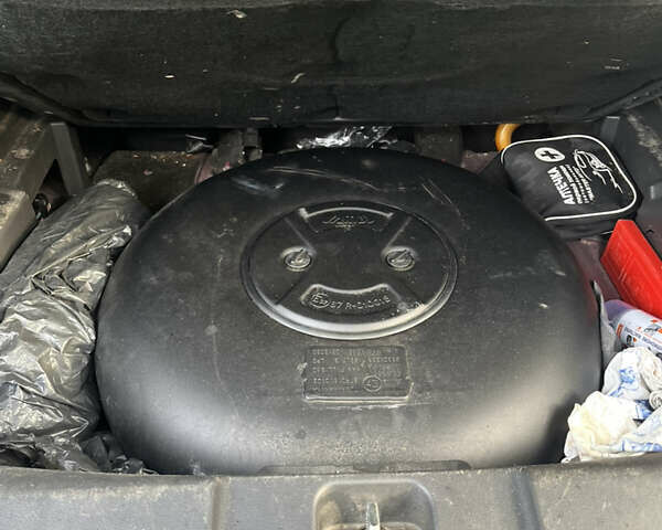 Красный Джип Патриот, объемом двигателя 2.36 л и пробегом 132 тыс. км за 11000 $, фото 16 на Automoto.ua