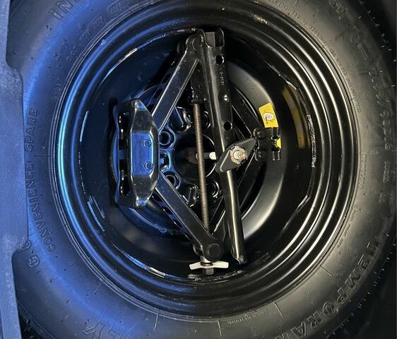 Красный Джип Патриот, объемом двигателя 2.4 л и пробегом 199 тыс. км за 12500 $, фото 9 на Automoto.ua