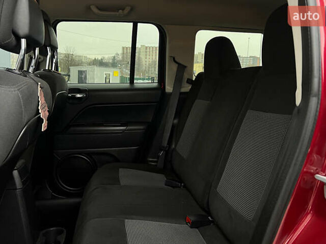 Красный Джип Патриот, объемом двигателя 2.36 л и пробегом 161 тыс. км за 8750 $, фото 14 на Automoto.ua