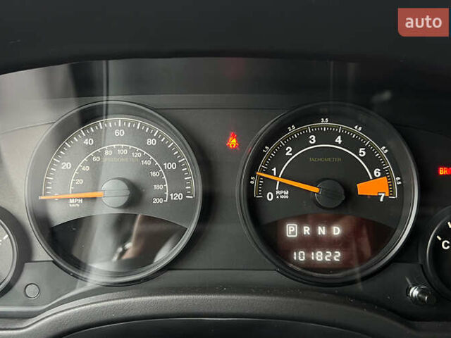 Красный Джип Патриот, объемом двигателя 2.36 л и пробегом 161 тыс. км за 8750 $, фото 7 на Automoto.ua