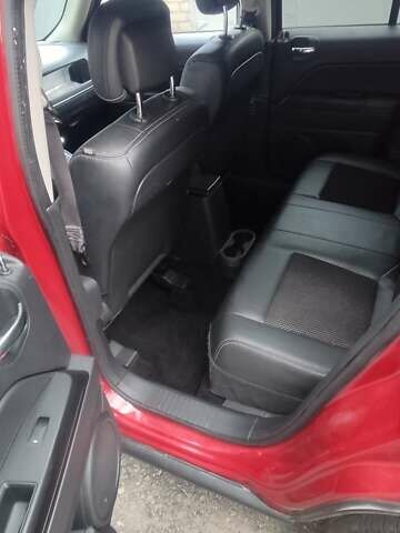 Джип Патриот 2016 в Кривом Роге на Automoto.ua Красный Джип Патриот, объемом двигателя 2 л и пробегом 86 тыс. км за 12000 $, фото 14 на Automoto.ua