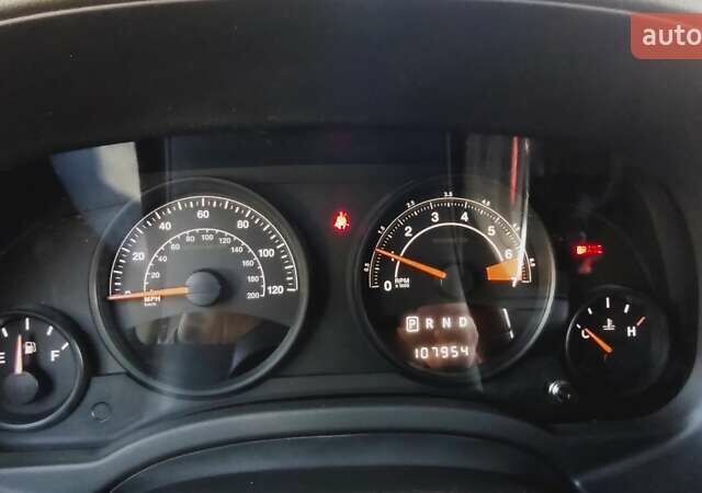 Красный Джип Патриот, объемом двигателя 2.36 л и пробегом 170 тыс. км за 12500 $, фото 11 на Automoto.ua