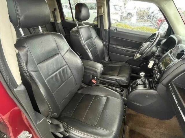Красный Джип Патриот, объемом двигателя 2 л и пробегом 117 тыс. км за 4500 $, фото 5 на Automoto.ua
