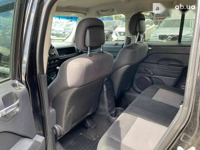 Джип Патриот, объемом двигателя 2 л и пробегом 217 тыс. км за 8000 $, фото 16 на Automoto.ua