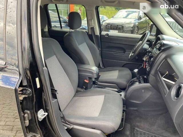 Джип Патриот, объемом двигателя 2 л и пробегом 217 тыс. км за 8000 $, фото 19 на Automoto.ua