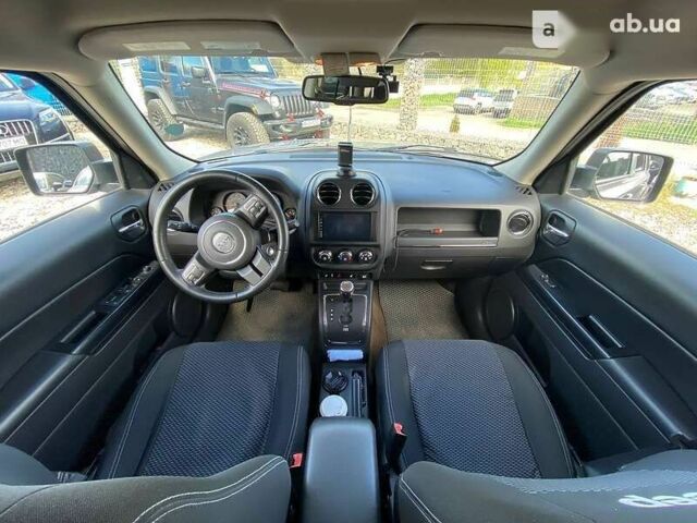 Джип Patriot, об'ємом двигуна 2.4 л та пробігом 86 тис. км за 12500 $, фото 19 на Automoto.ua