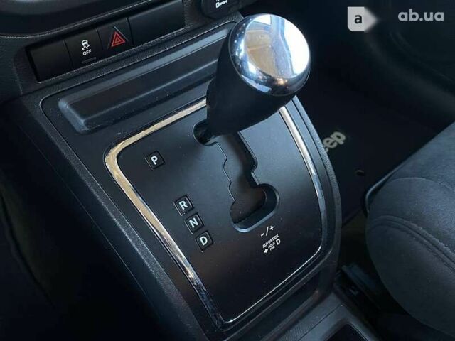 Джип Patriot, об'ємом двигуна 2.4 л та пробігом 134 тис. км за 9999 $, фото 16 на Automoto.ua