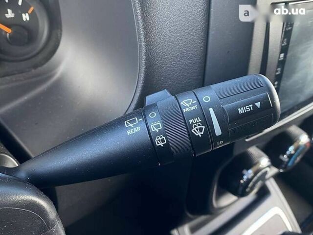 Джип Patriot, об'ємом двигуна 2.4 л та пробігом 86 тис. км за 12500 $, фото 23 на Automoto.ua