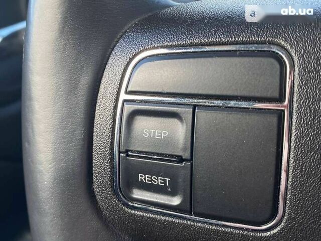 Джип Patriot, об'ємом двигуна 2.4 л та пробігом 86 тис. км за 12500 $, фото 29 на Automoto.ua