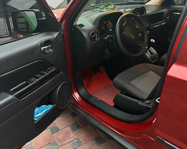Джип Патриот, объемом двигателя 2.4 л и пробегом 230 тыс. км за 7399 $, фото 2 на Automoto.ua