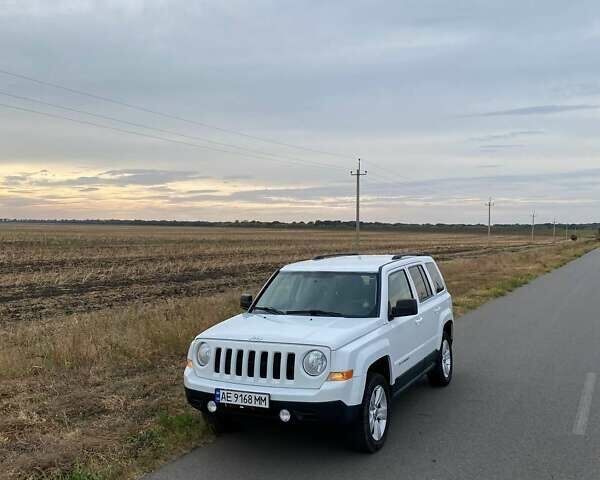 Джип Патриот, объемом двигателя 2.36 л и пробегом 190 тыс. км за 9000 $, фото 5 на Automoto.ua