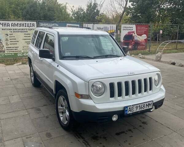 Джип Патриот, объемом двигателя 2.36 л и пробегом 190 тыс. км за 9000 $, фото 2 на Automoto.ua