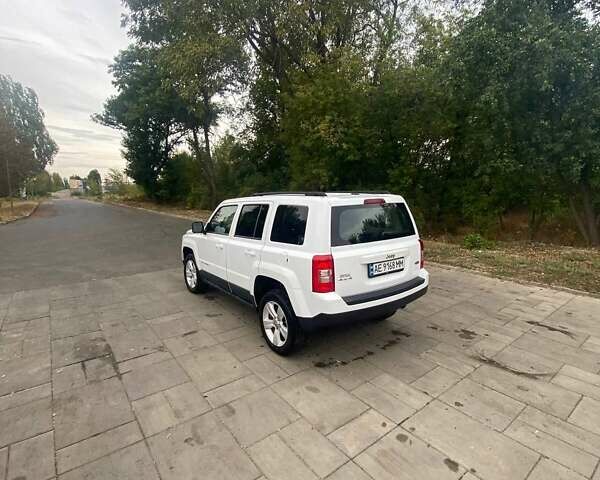 Джип Патриот, объемом двигателя 2.36 л и пробегом 190 тыс. км за 9000 $, фото 9 на Automoto.ua