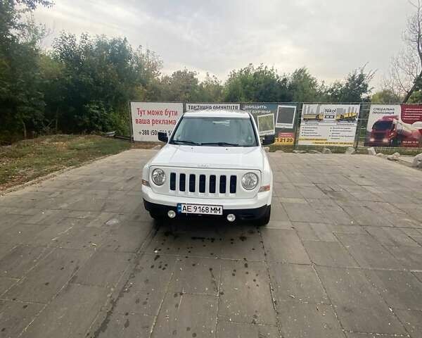 Джип Патриот, объемом двигателя 2.36 л и пробегом 190 тыс. км за 9000 $, фото 11 на Automoto.ua