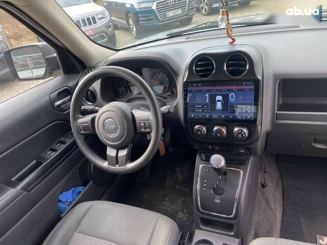 Джип Патриот, объемом двигателя 0 л и пробегом 310 тыс. км за 8800 $, фото 9 на Automoto.ua