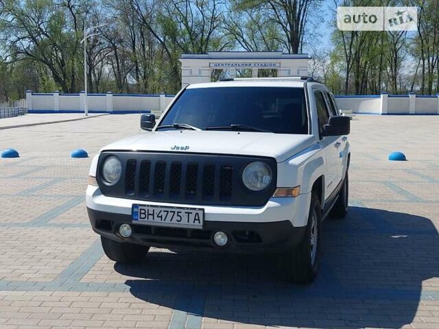 Джип Patriot, об'ємом двигуна 2.36 л та пробігом 251 тис. км за 8600 $, фото 3 на Automoto.ua