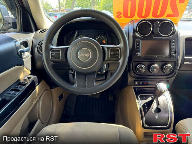 Джип Патриот, объемом двигателя 2.4 л и пробегом 102 тыс. км за 9700 $, фото 10 на Automoto.ua