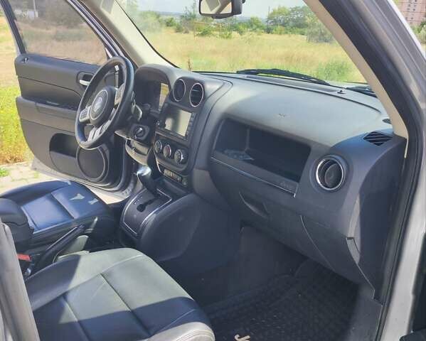 Джип Patriot, об'ємом двигуна 2.36 л та пробігом 88 тис. км за 9500 $, фото 13 на Automoto.ua