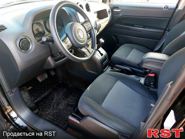 Джип Патриот, объемом двигателя 20 л и пробегом 160 тыс. км за 9400 $, фото 8 на Automoto.ua