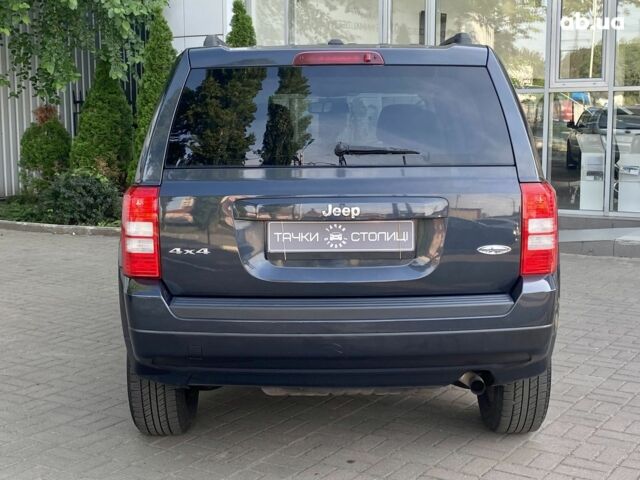 Серый Джип Патриот, объемом двигателя 0 л и пробегом 213 тыс. км за 13400 $, фото 4 на Automoto.ua