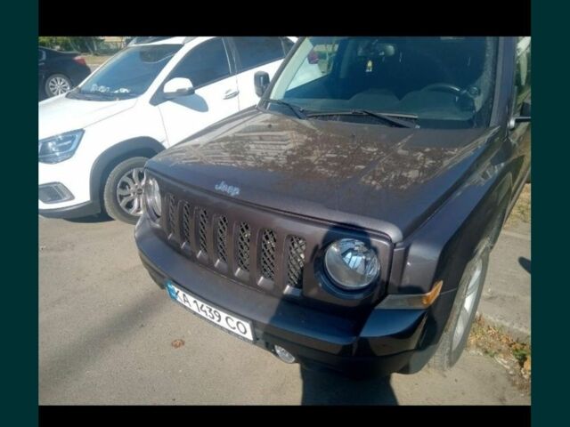 Серый Джип Патриот, объемом двигателя 2 л и пробегом 160 тыс. км за 11593 $, фото 5 на Automoto.ua