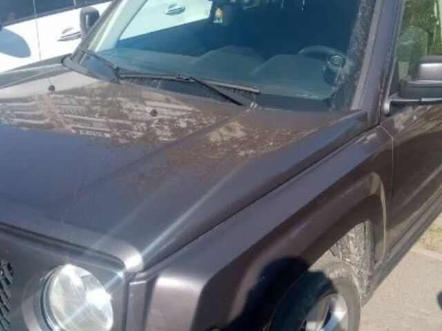 Серый Джип Патриот, объемом двигателя 2 л и пробегом 160 тыс. км за 11593 $, фото 8 на Automoto.ua