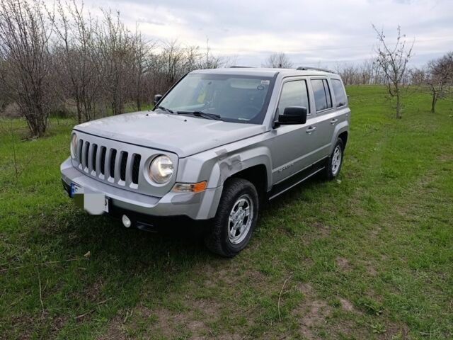 Серый Джип Патриот, объемом двигателя 2.4 л и пробегом 170 тыс. км за 8500 $, фото 1 на Automoto.ua