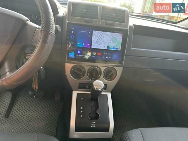 Серый Джип Патриот, объемом двигателя 2.36 л и пробегом 192 тыс. км за 9000 $, фото 10 на Automoto.ua