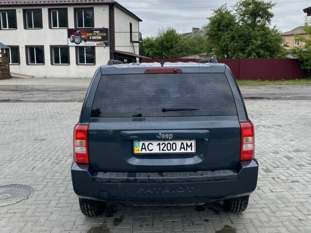 Серый Джип Патриот, объемом двигателя 2.4 л и пробегом 275 тыс. км за 7200 $, фото 6 на Automoto.ua