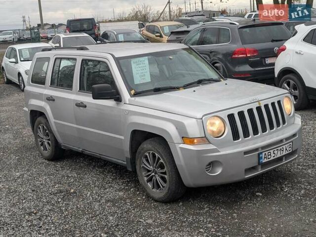 Джип Патриот 2008 в Ровно на Automoto.ua Серый Джип Патриот, объемом двигателя 2.36 л и пробегом 202 тыс. км за 4750 $, фото 6 на Automoto.ua